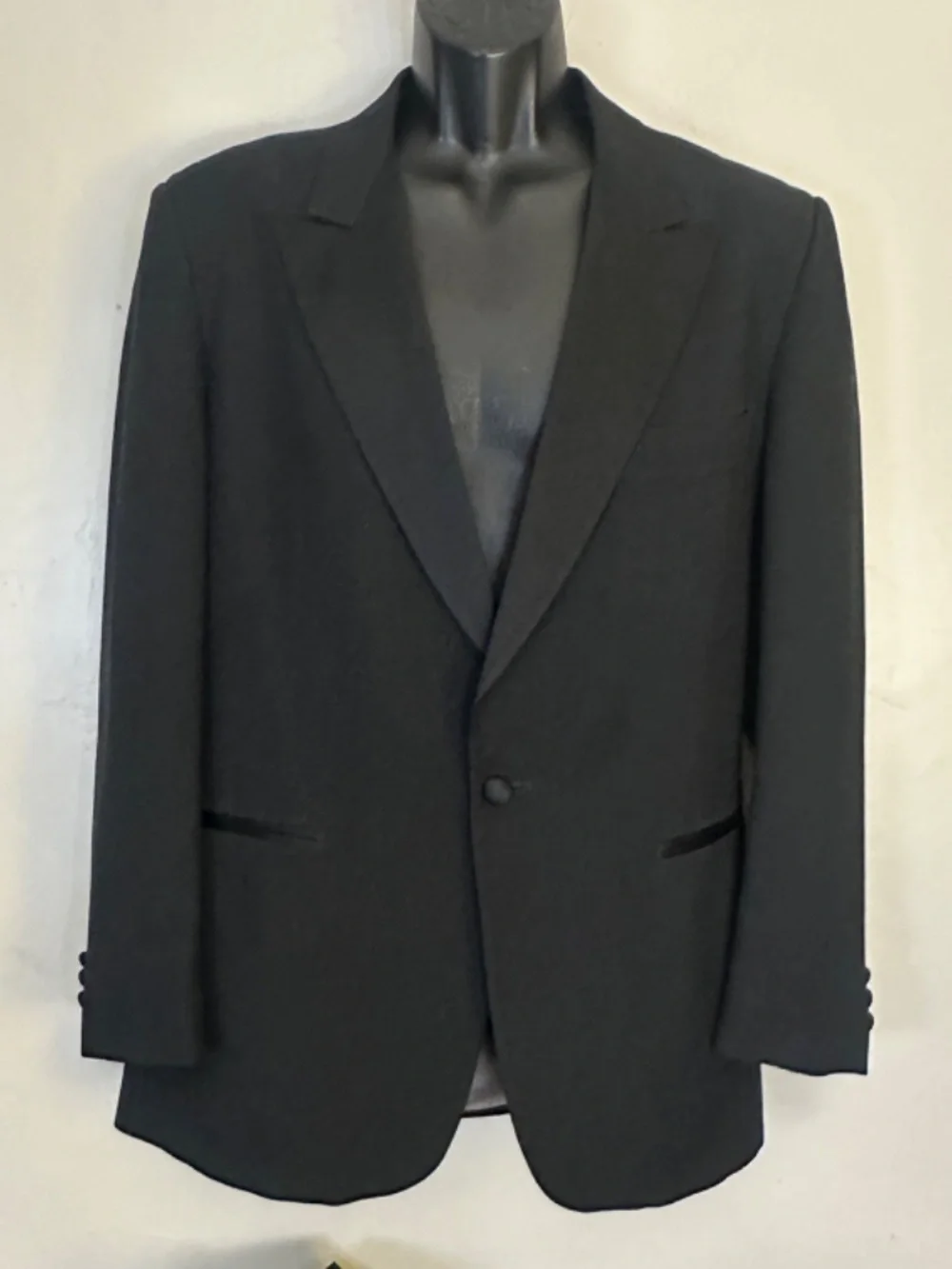 Formal Wear International formal wear